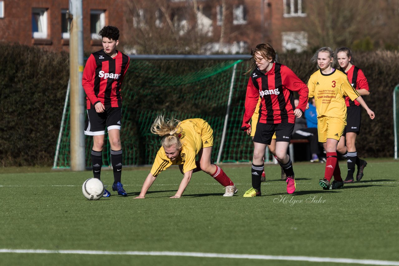 Bild 215 - B-Juniorinnen SG Weststeinburg/Bei - SV Fisia 03 : Ergebnis: 1:2